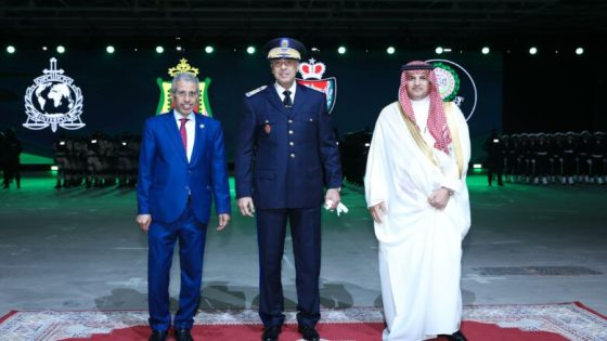 تحت شعار “فخورون بخدمة أمة عريقة وعرش مجيد”، تنظم المديرية العامة للأمن الوطني هذه السنة النسخة السادسة لأيام الأبواب المفتوحة، خلال الفترة الممتدة من 17 إلى 21 ماي الجاري، بفضاء مركز المعارض محمد السادس بمدينة الجديدة