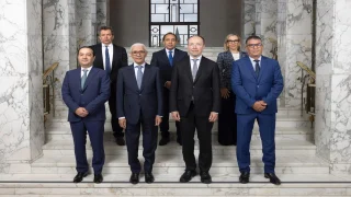 رئيس مجلس النواب يجري بهلسنكي سلسلة مباحثات مع مسؤولين فنلنديين