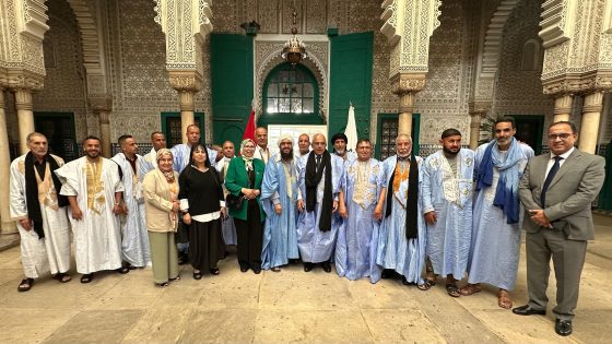 عبد اللطيف معزوز، رئيس مجلس جهة الدار الييضاء – سطات يلتقي بوفد يمثل بعض القبائل الصحراوية