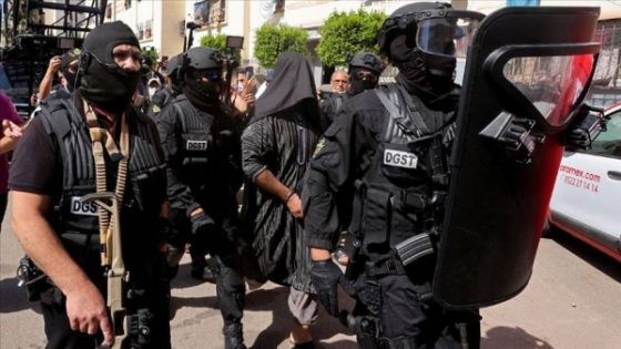 تفكيك خلية إرهابية تتكون من ستة متطرفين لتورطهم في تنفيذ أنشطة إجرامية بخلفيات ودوافع متطرفة
