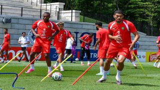 بالصور: تداريب المنتخب الوطني استعدادا لمواجهة البرازيل في كأس