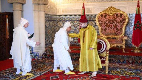 جلالة الملك يستقبل أعضاء المحكمة الدستورية
