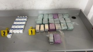 ميناء طنجة المتوسط ,,إحباط تهريب أكثر 14 ألف قرص مخدر