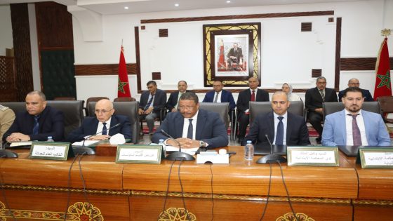 عامل إقليم تاونات يترأس حفل تنصيب رجال السلطة الجدد الملتحقين بالإقليم